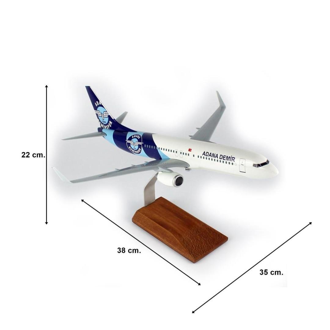 1/100 Ölçek THY Adana Demir Spor Logolu B737-800 Yolcu Uçağı, Sergilemeye Hazır Ahşap Standlı Model