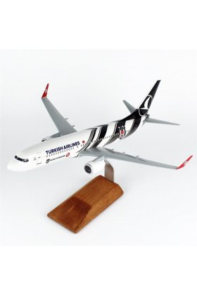 1/100 Ölçek, THY Beşiktaş Logolu B737-800 Yolcu Uçağı, Sergilemeye Hazır Ahşap Standlı Model