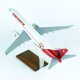 1/100 Ölçek, THY Samsun Spor Logolu B737-800 Yolcu Uçağı, Sergilemeye Hazır Ahşap Standlı Model