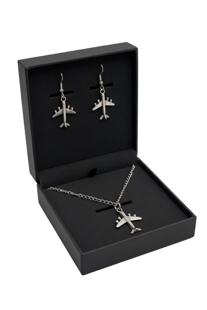 Uçak Figürlü Kolye ve Küpe Seti – 55 cm Çelik Alaşım – Şık Takı Seti