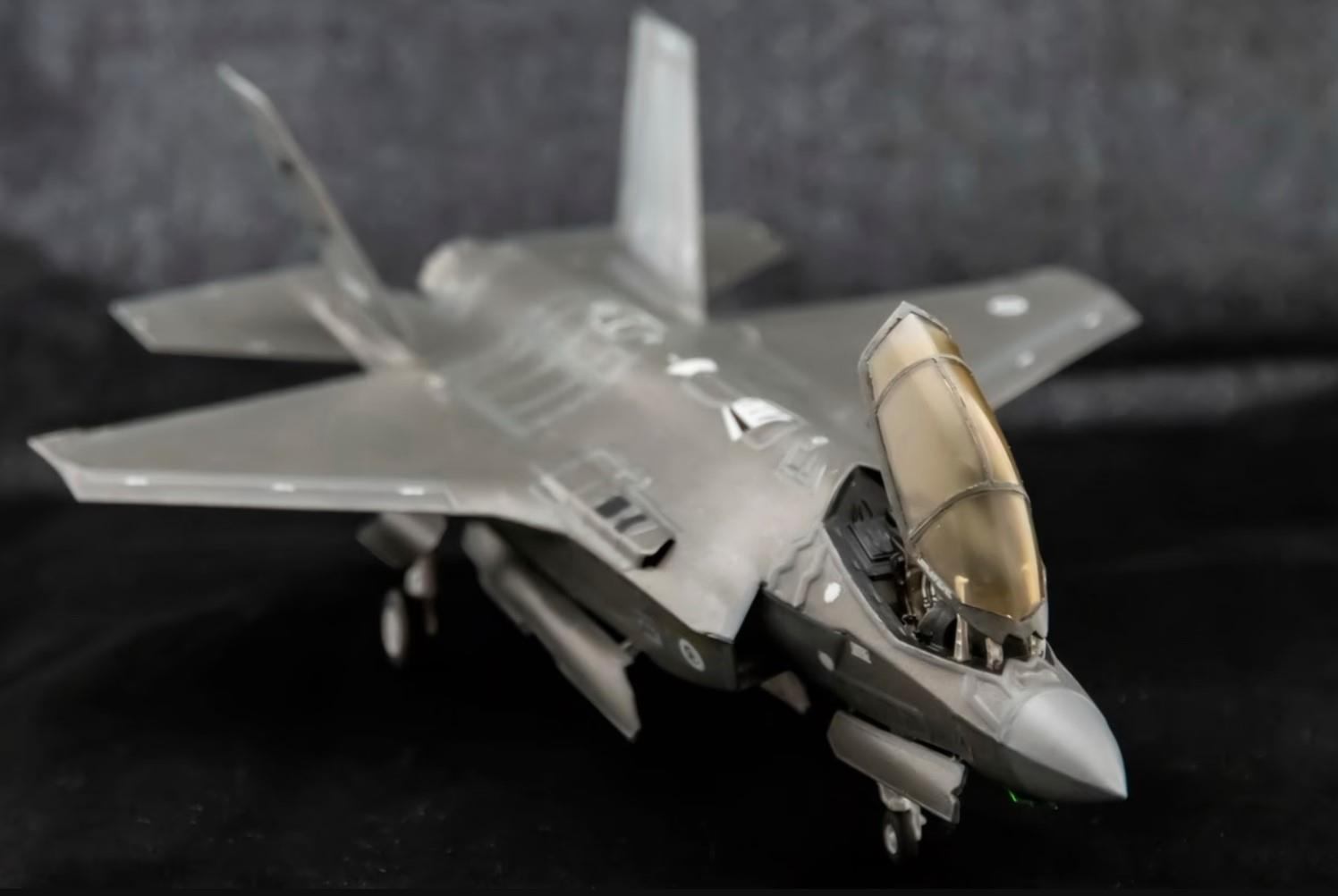 F-35A ( Lightning II ) Savaş Uçağı, Plastik Model kiti PM Model 601 1/72 Ölçek