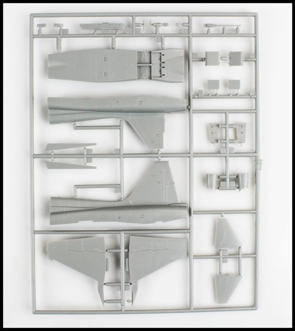 1/72 Ölçek, F/Rf-5A Freedom Fighter, Plastik Model kiti