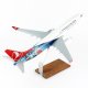 1/100 Ölçek, THY London Logolu B737-800 Yolcu Uçağı, Sergilemeye Hazır Ahşap Standlı Model